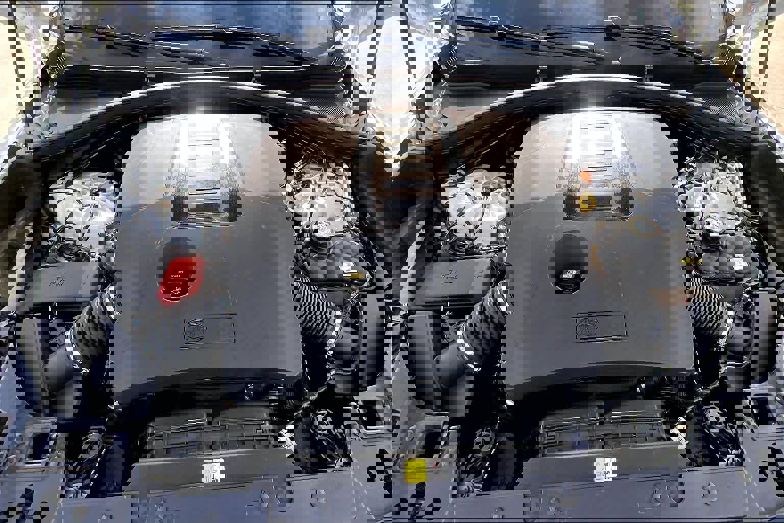 Used 2023 Land Rover Range Rover Velar R-Dynamic S image 31