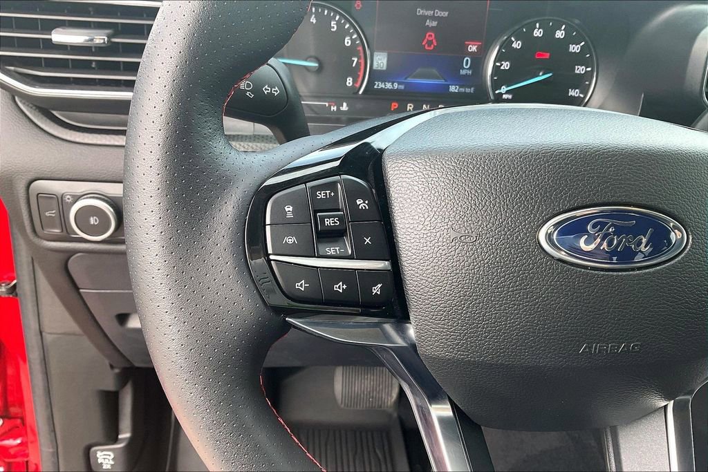 Used 2023 Ford Explorer ST-Line w/ Class IV Trailer Tow Package image 23