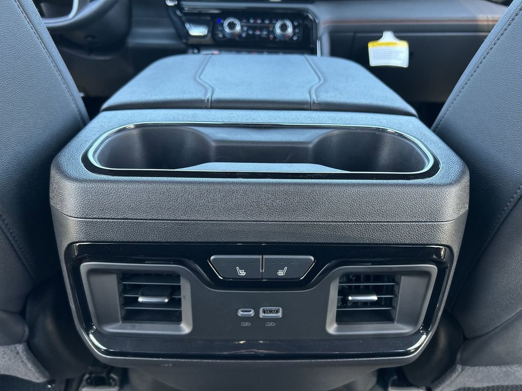 Used 2025 GMC Sierra 1500 AT4 w/ Technology Package image 21