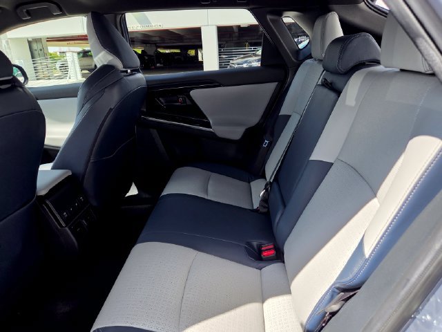 Certified 2023 Subaru Solterra AWD image 24