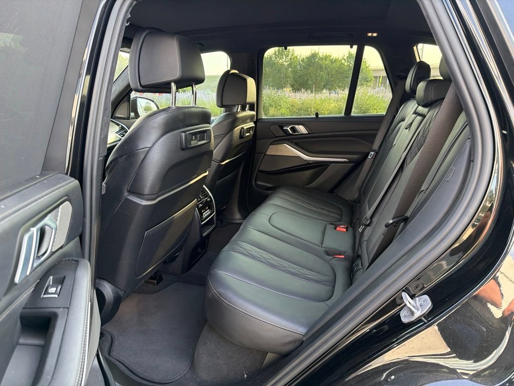 Used 2022 BMW X5 M50i w/ Dynamic Handling Package AWD/4WD image 11