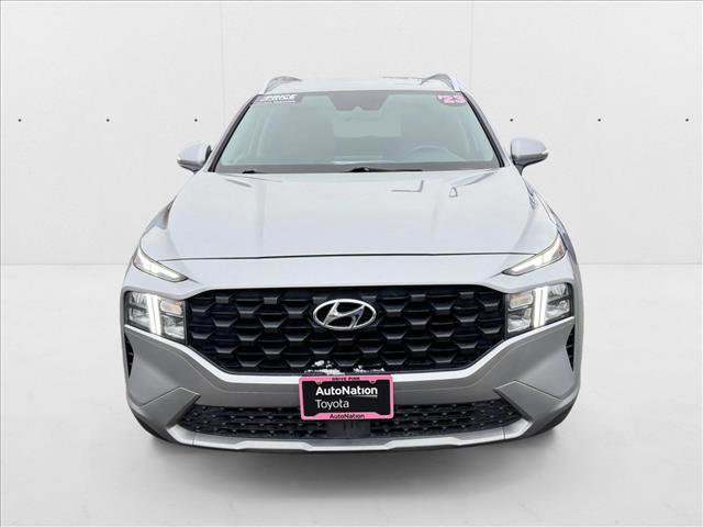 Used 2023 Hyundai Santa Fe SEL image 2