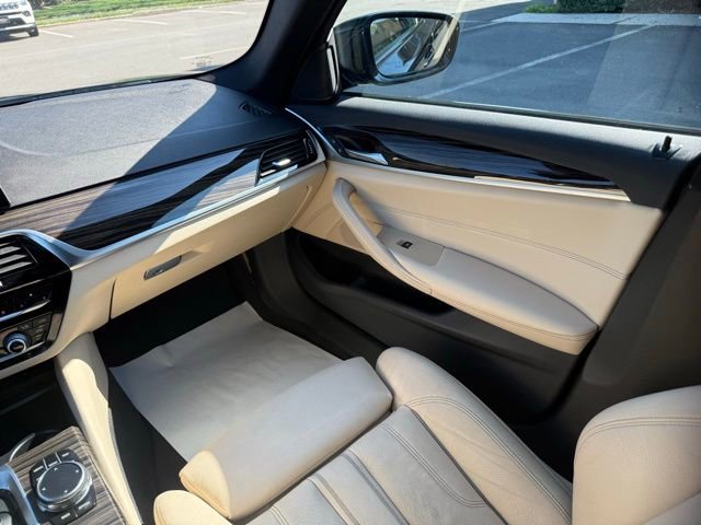 Used 2019 BMW 540i xDrive w/ Convenience Package image 36