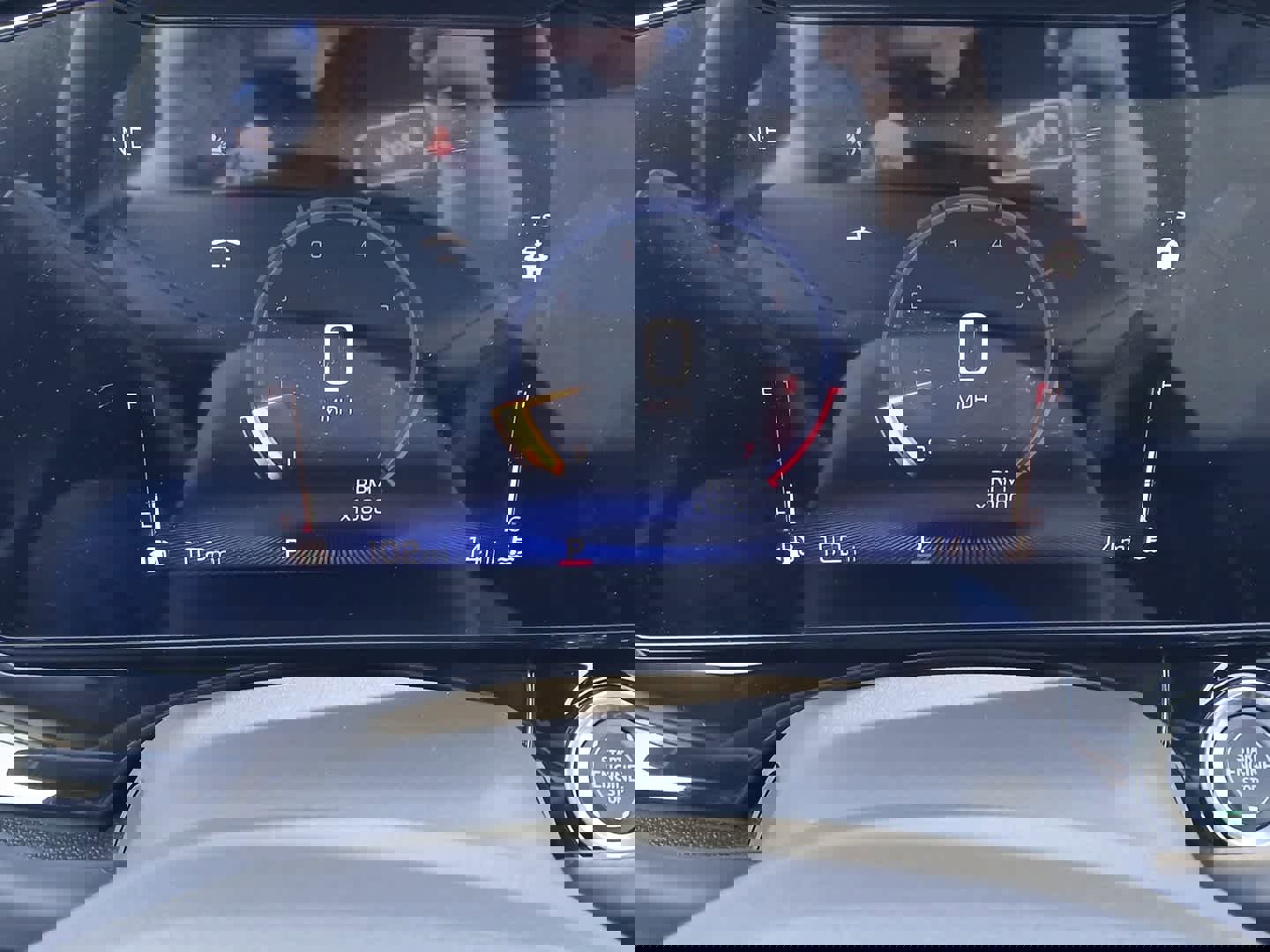 New 2026 Chevrolet Trax RS w/ Sunroof Package image 31