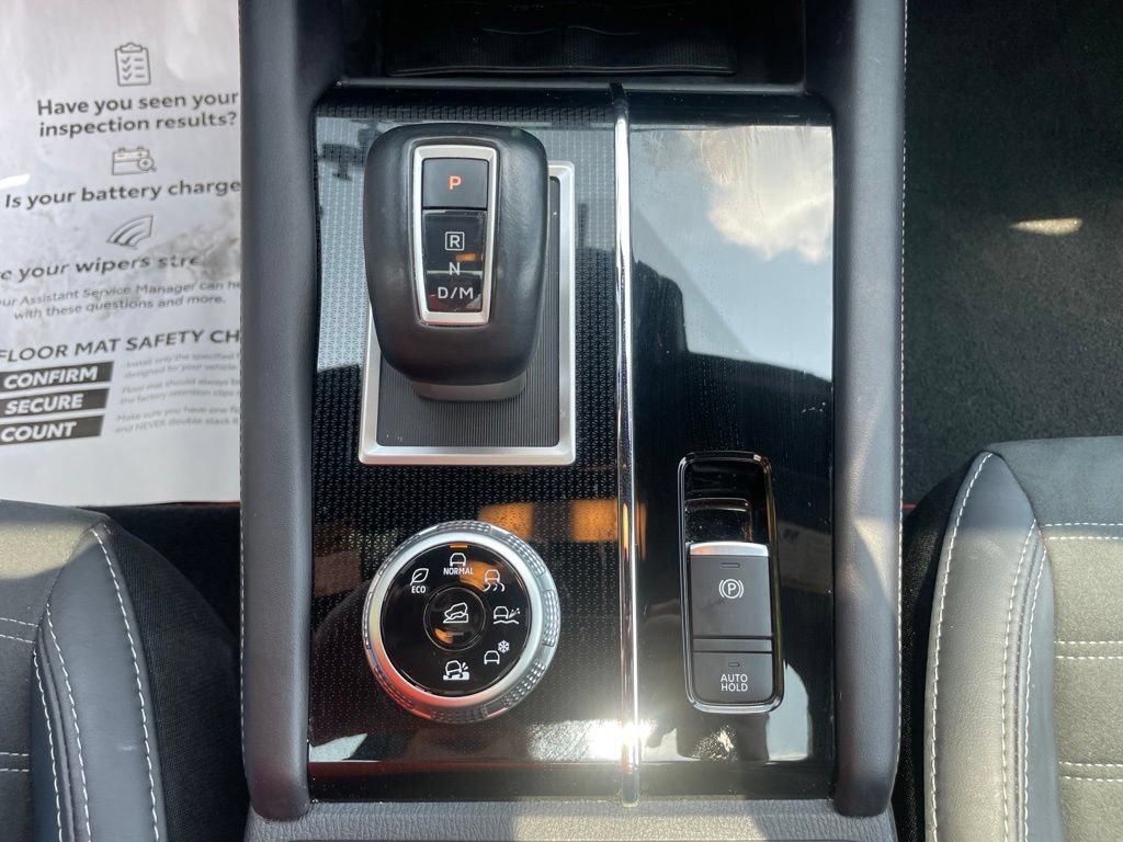 Used 2024 Mitsubishi Outlander Ralliart AWD/4WD image 20