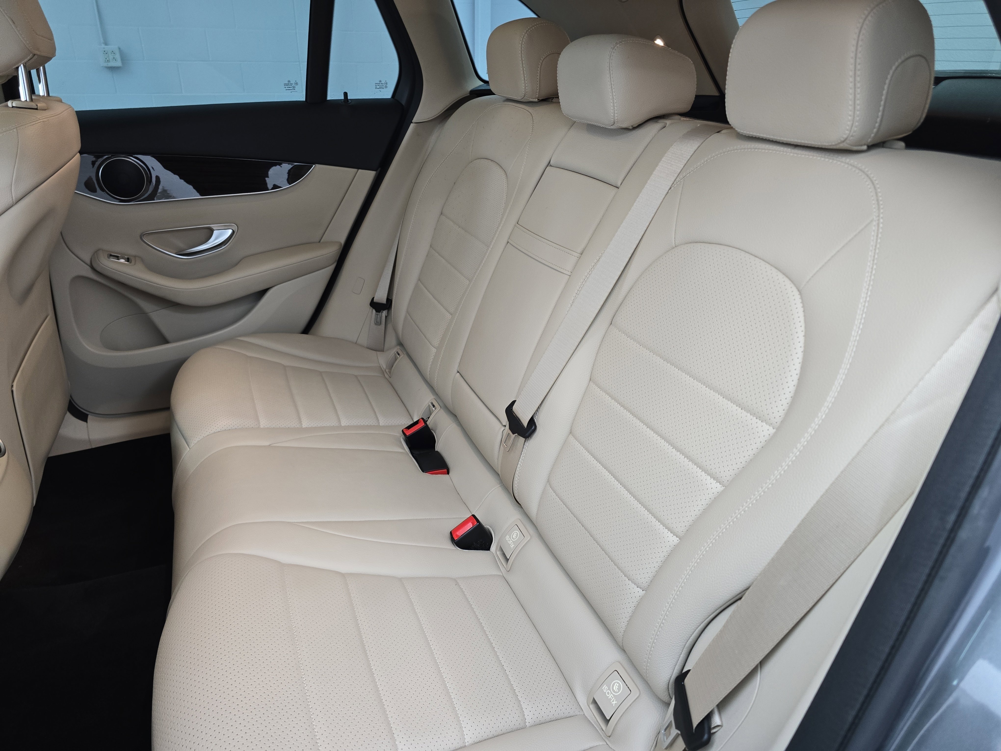 Certified 2021 Mercedes-Benz GLC 300 w/ Premium Package image 14