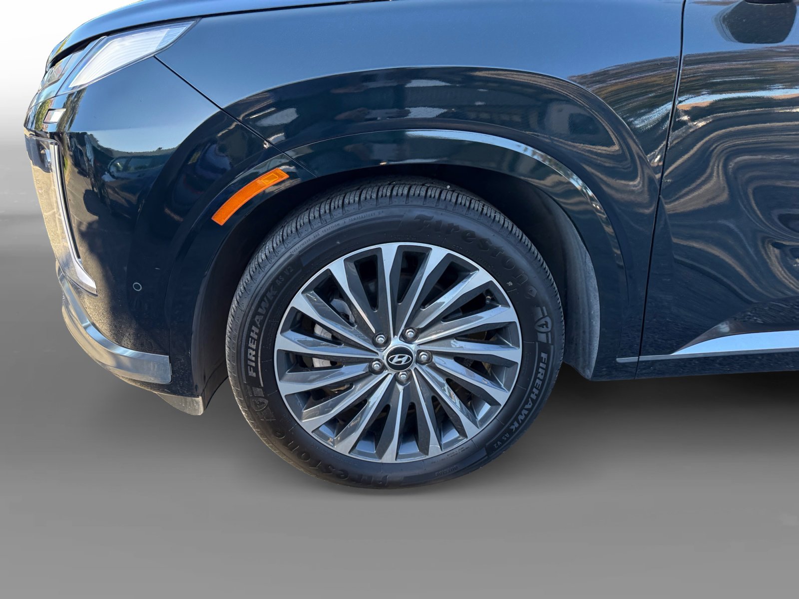 Certified 2024 Hyundai Palisade Calligraphy image 9