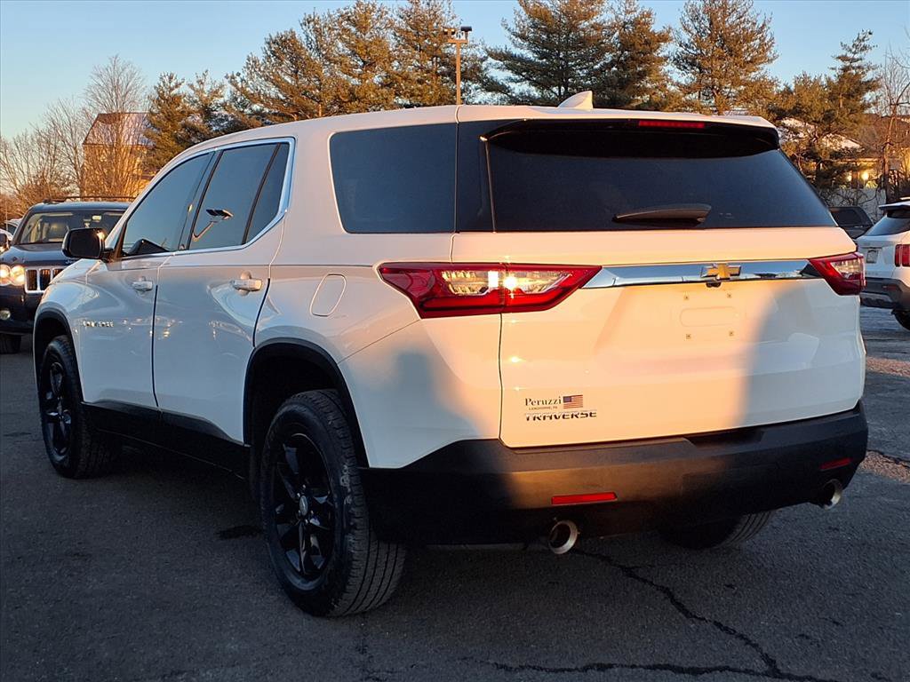 Used 2019 Chevrolet Traverse LS image 4