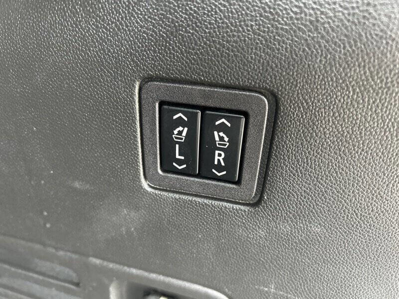 Used 2019 Chevrolet Traverse High Country w/ LPO, Floor Liner Package image 26