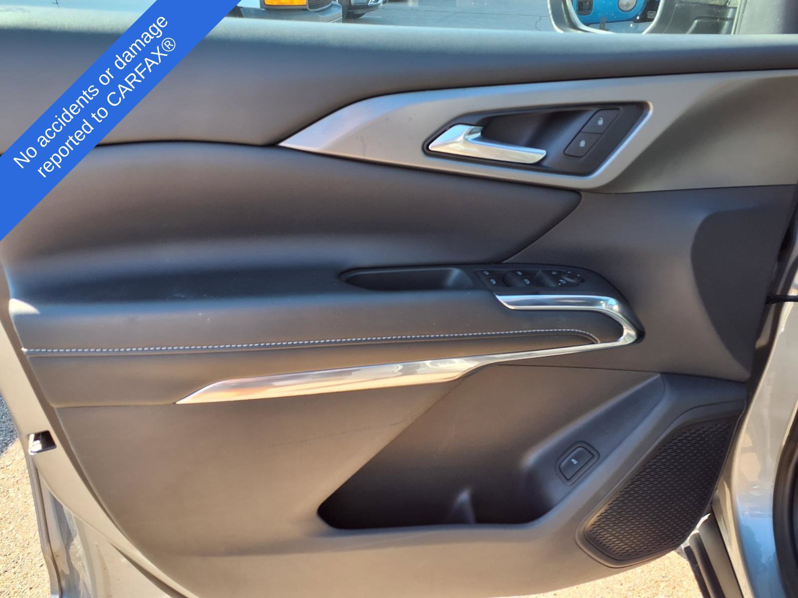 Used 2026 Chevrolet Traverse LT FWD image 14