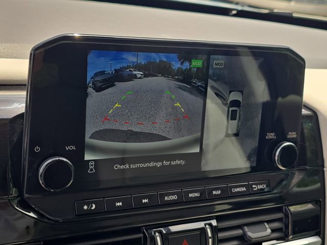 Certified 2025 Nissan Pathfinder SL w/ SL Premium Package FWD image 26