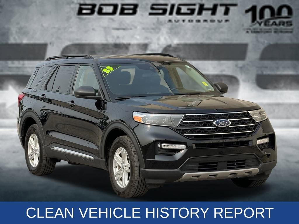 Used 2023 Ford Explorer XLT w/ Equipment Group 202A image 9