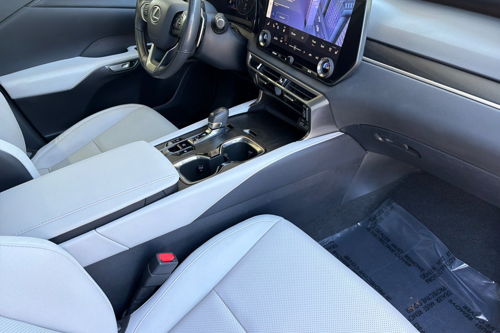Certified 2023 Lexus RX 350h w/ Cold Area Package AWD/4WD image 19