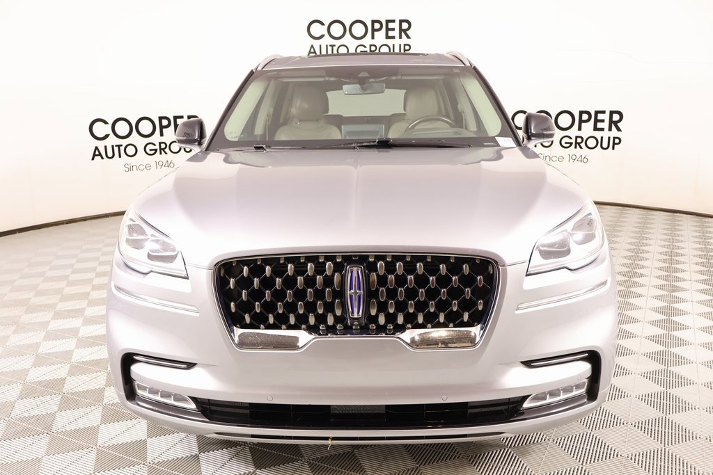 Used 2020 Lincoln Aviator Grand Touring w/ Equipment Group 302A image 10