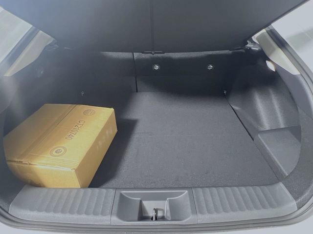 New 2026 Toyota Prius Plug-In Hybrid image 31