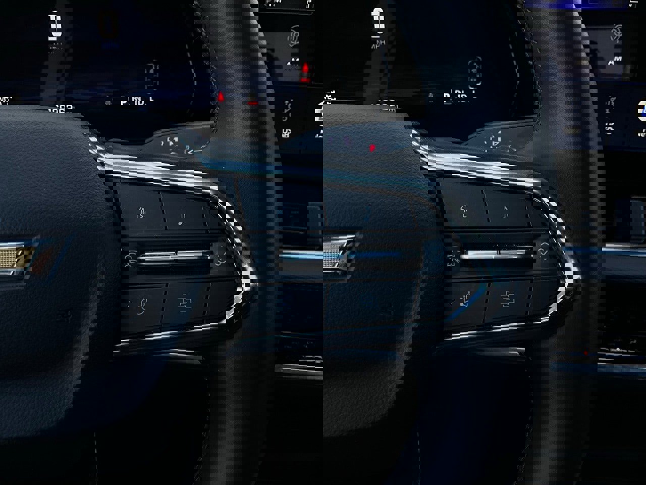 Used 2025 Chevrolet Equinox LT image 34