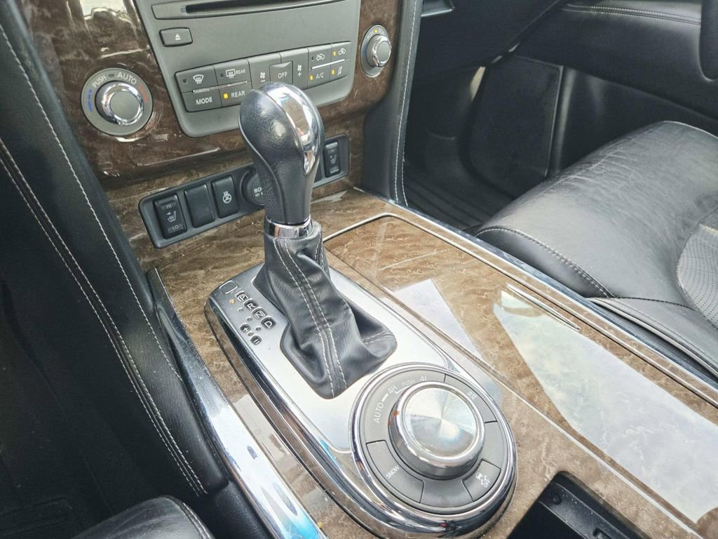 Used 2015 INFINITI QX80 4WD w/ Driver's Assistance Package image 17