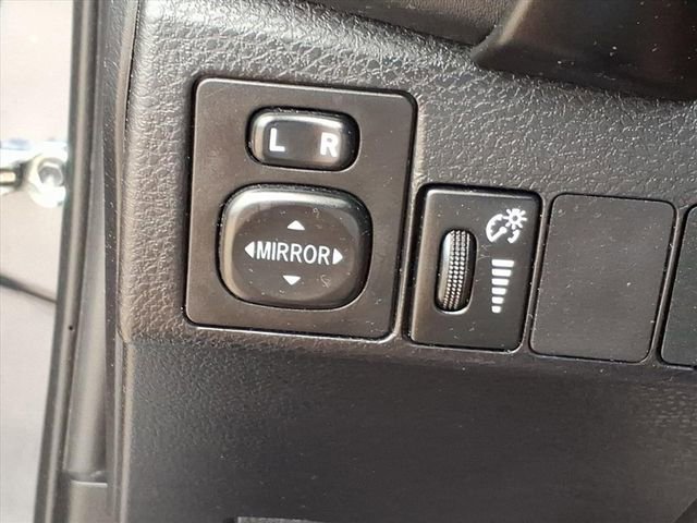 Used 2018 Toyota Corolla L image 21