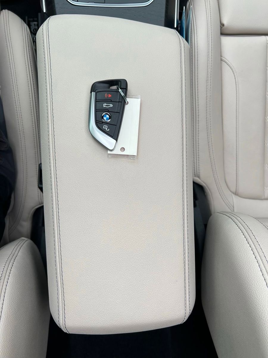 Used 2023 BMW i4 eDrive40 w/ Premium Package image 34