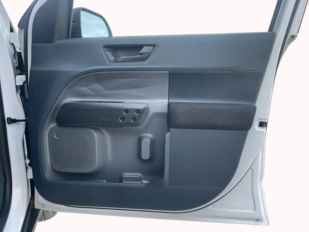 Used 2022 Ford Maverick XL w/ Equipment Group 100A Standard AWD/4WD image 17