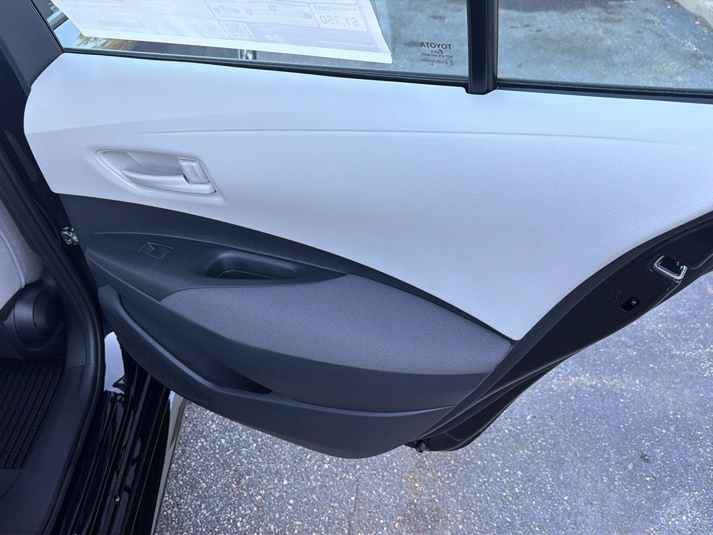 New 2027 Toyota Corolla LE FWD image 15