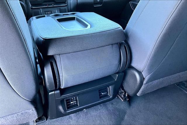 Used 2023 Chevrolet Silverado 2500 Custom w/ Infotainment Package image 10