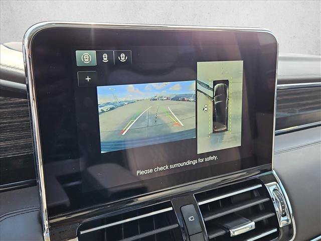 Used 2021 Lincoln Navigator L Black Label w/ Cargo Convenience Package AWD/4WD image 12