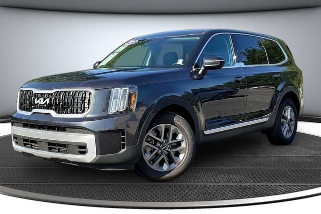 Used 2025 Kia Telluride LX