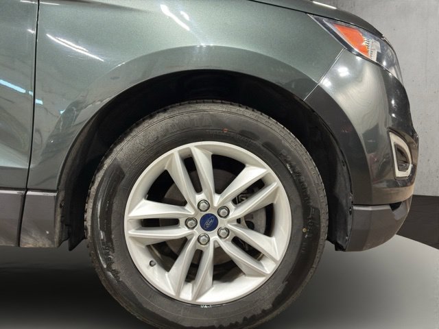Used 2015 Ford Edge SEL FWD image 32