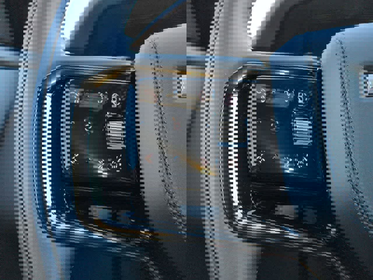 New 2026 Land Rover Range Rover Velar Dynamic SE AWD/4WD image 25