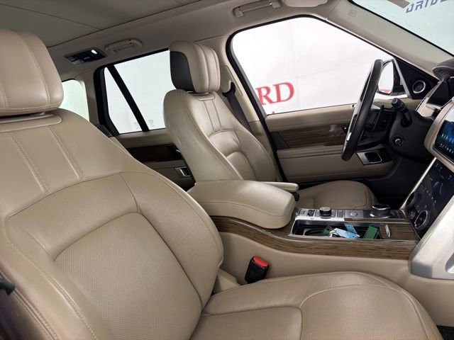Used 2019 Land Rover Range Rover HSE AWD/4WD image 16