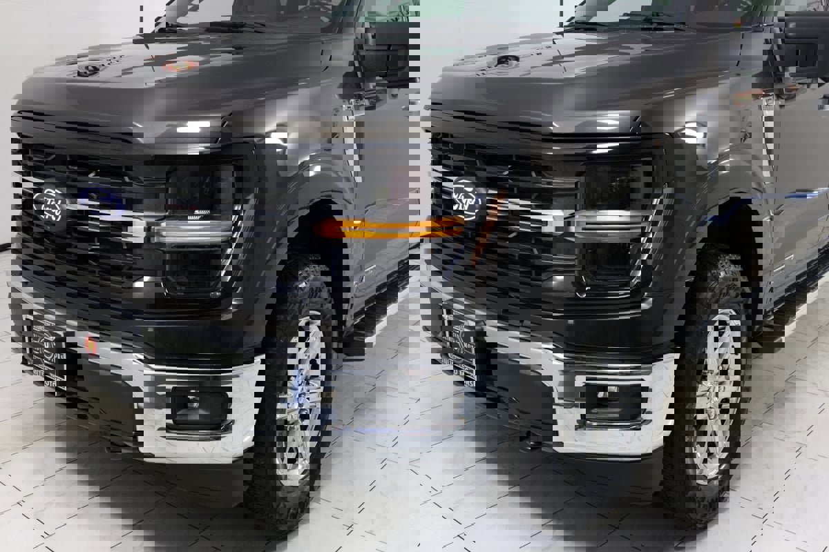 Used 2024 Ford F150 XLT w/ Mobile Office Package image 44