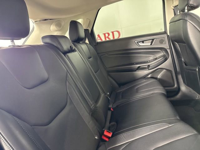 Used 2015 Ford Edge Titanium w/ Equipment Group 301A image 18