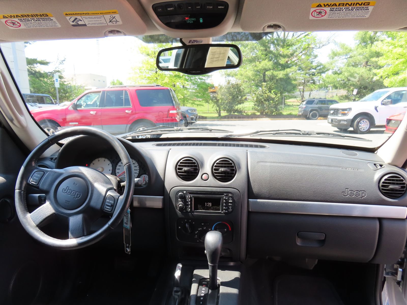 Used 2003 Jeep Liberty Renegade AWD/4WD image 18