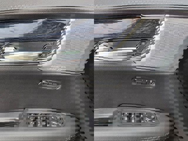 New 2025 Cadillac XT5 Premium Luxury w/ Technology Package image 25