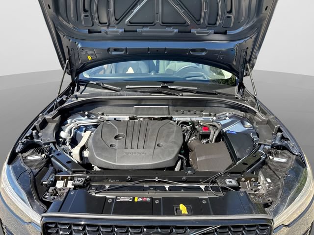 Certified 2024 Volvo XC60 B5 Ultimate w/ Protection Package Premier AWD/4WD image 21