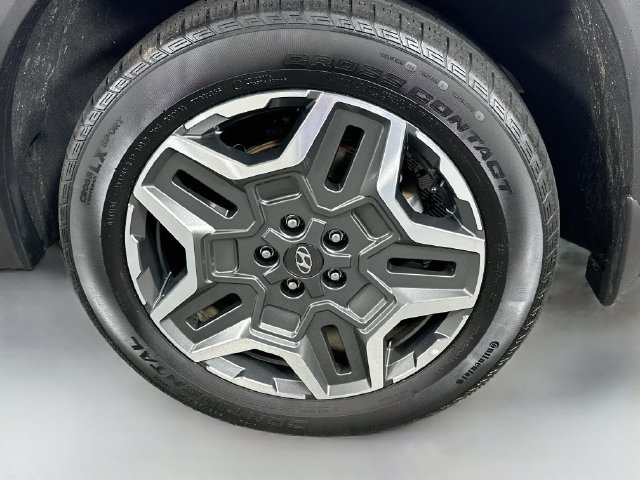 Used 2023 Hyundai Santa Fe Limited AWD/4WD image 33