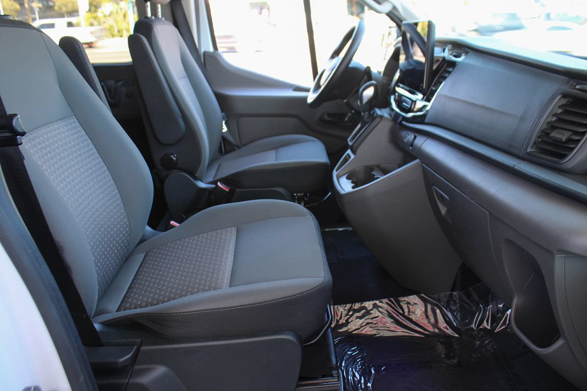 Used 2023 Ford Transit 350 XLT RWD image 21
