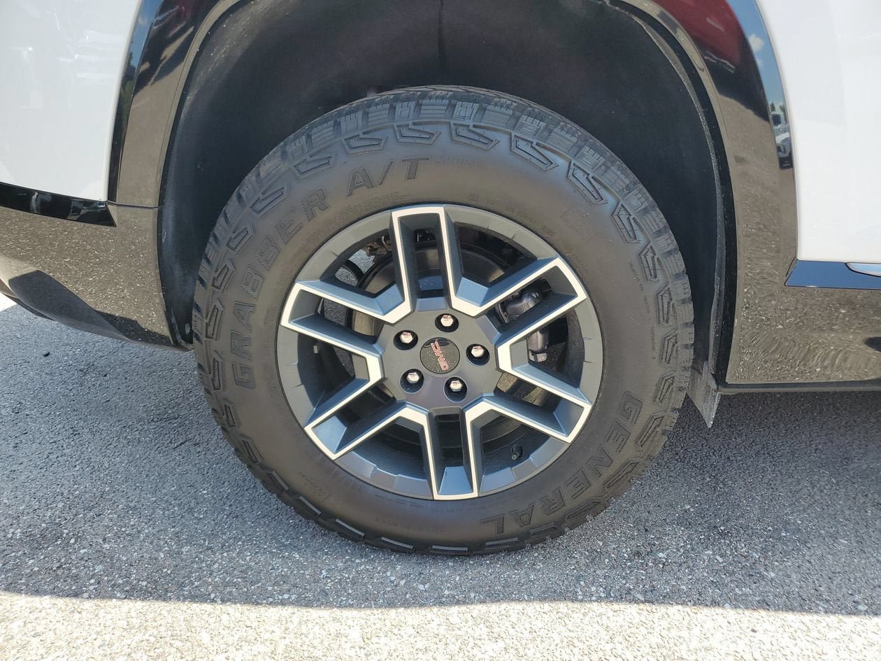 New 2026 GMC Terrain AT4 w/ Convenience Package III AWD/4WD image 6