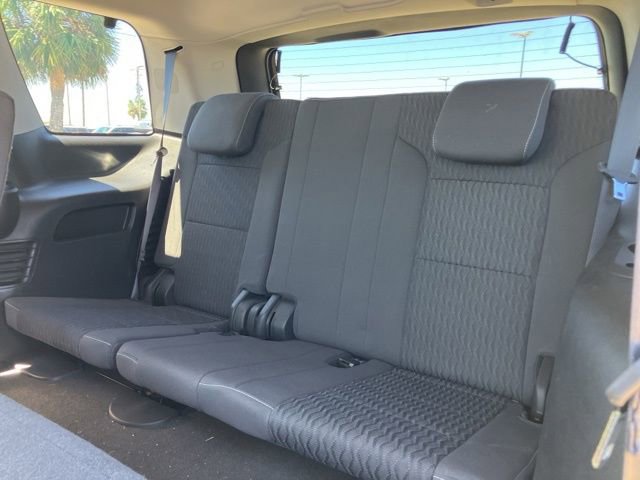 Used 2018 Chevrolet Tahoe LS w/ Enhanced Driver Alert Package RWD image 14