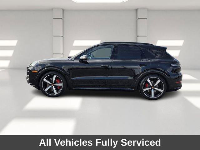 Used 2025 Porsche Cayenne GTS image 2