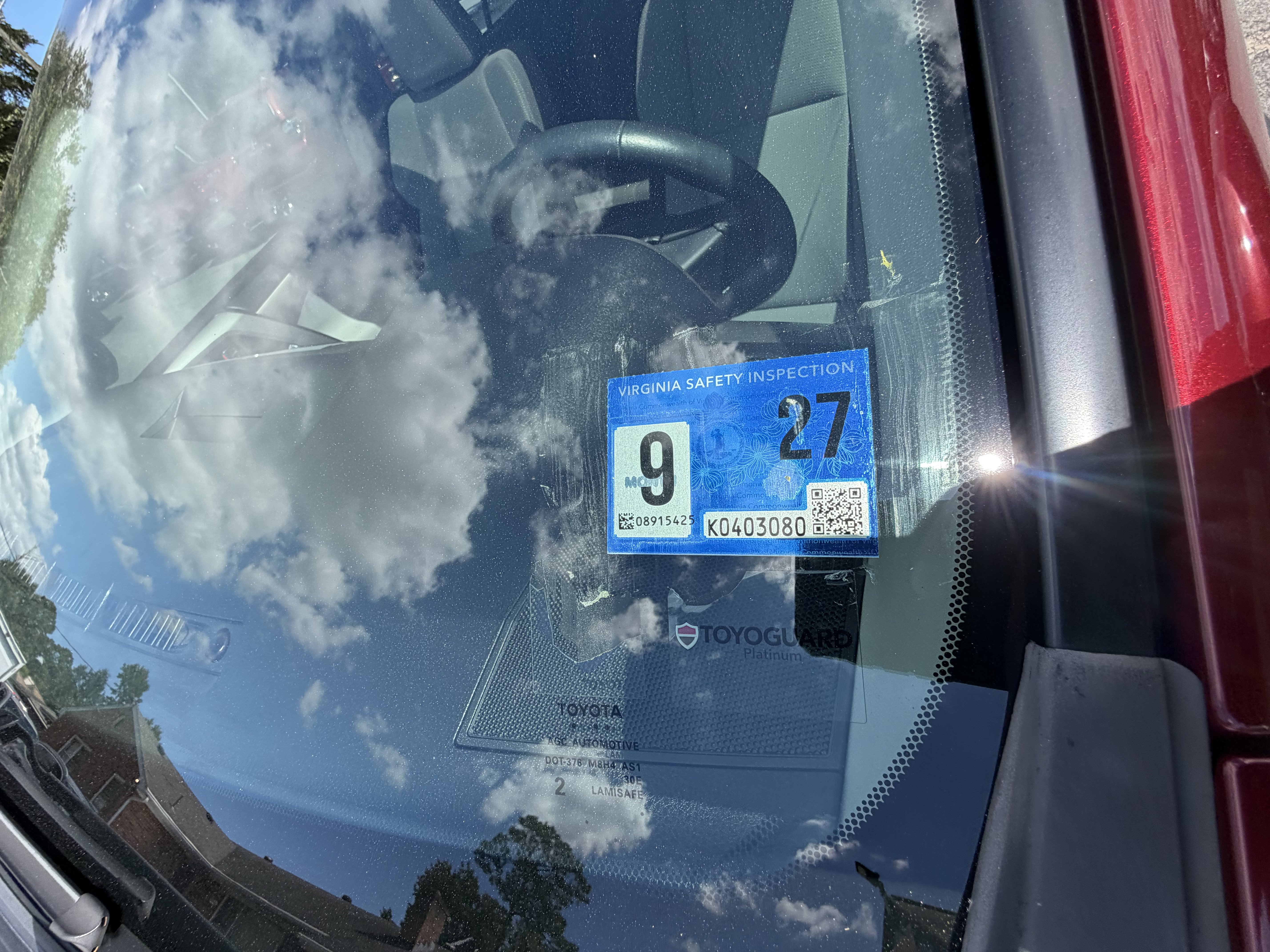 Used 2018 Toyota RAV4 XLE FWD image 29