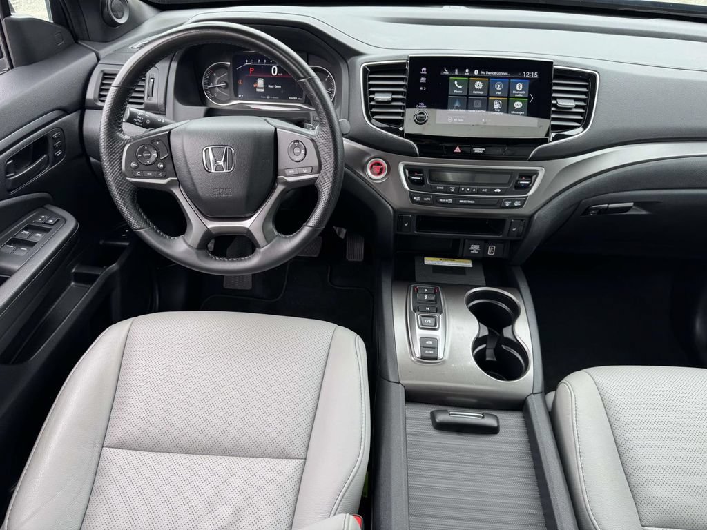 Used 2023 Honda Passport EX-L image 11