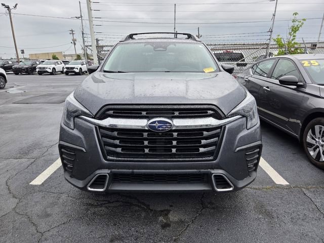 Used 2024 Subaru Ascent Touring image 2