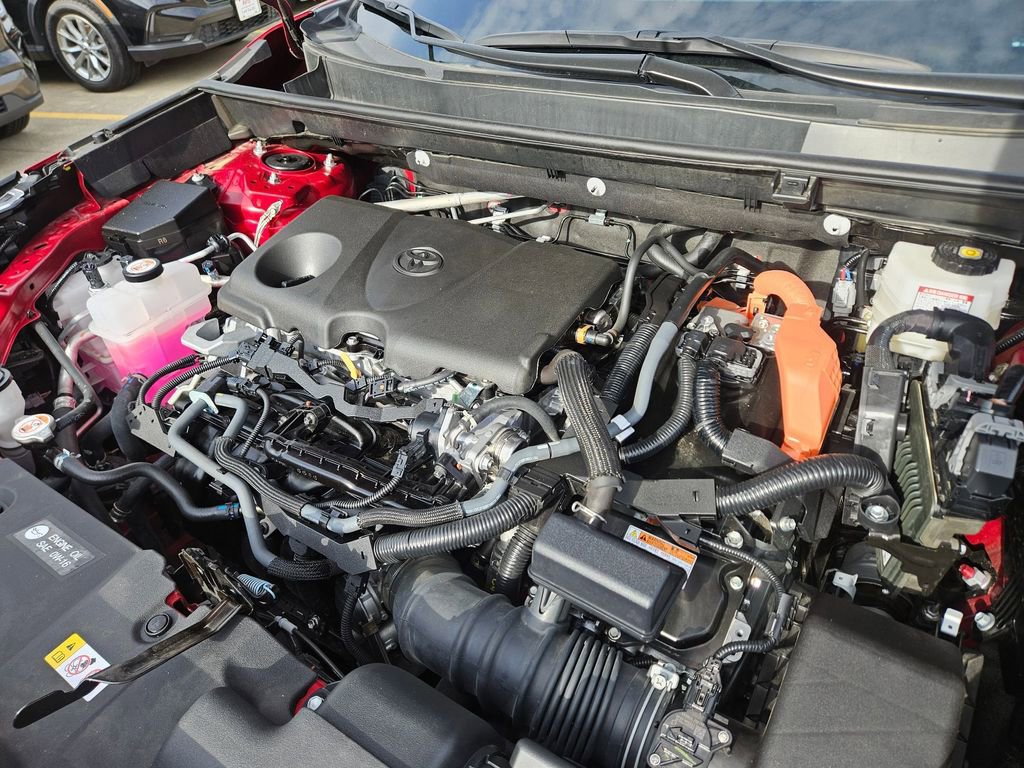 Used 2025 Toyota RAV4 XLE image 23