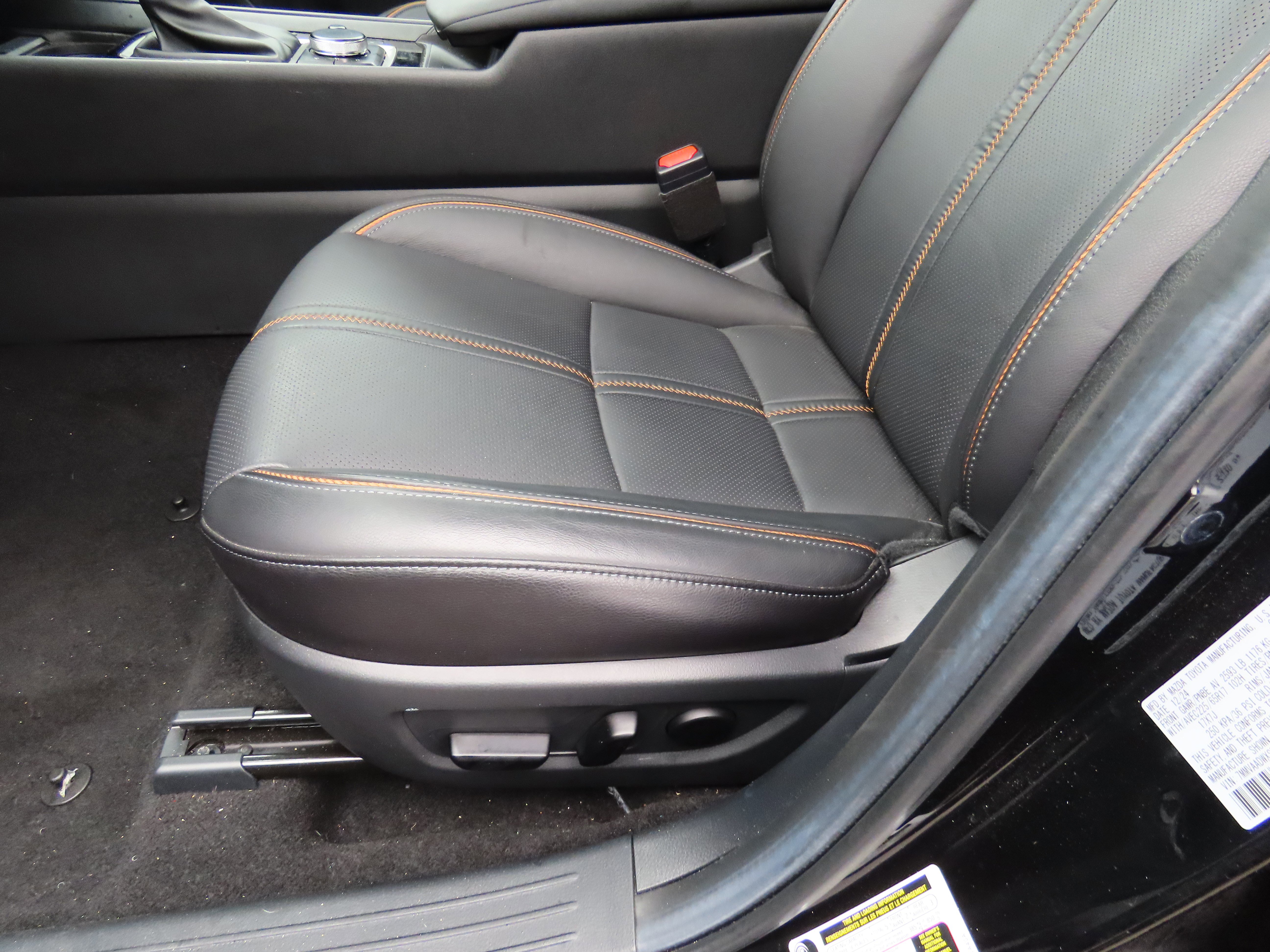 Used 2025 MAZDA CX-50 AWD 2.5 Hybrid w/ Premium Pkg image 39