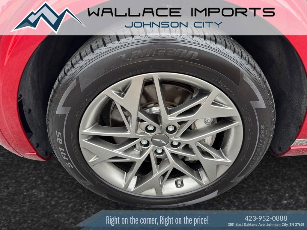 Used 2023 Genesis GV70 2.5T w/ Select Package image 9