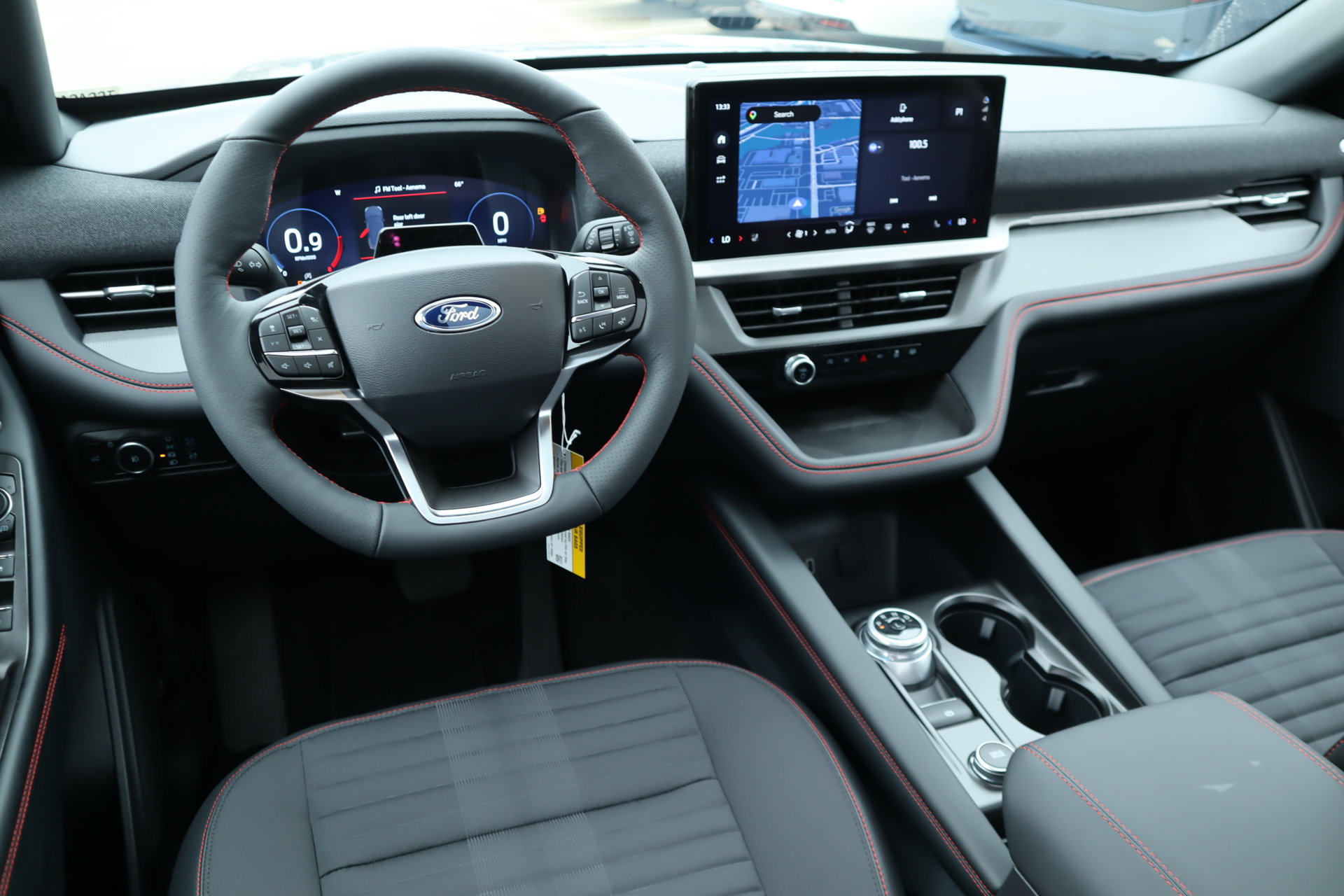 New 2026 Ford Explorer ST-Line w/ ST-Line Street Pack AWD/4WD image 2