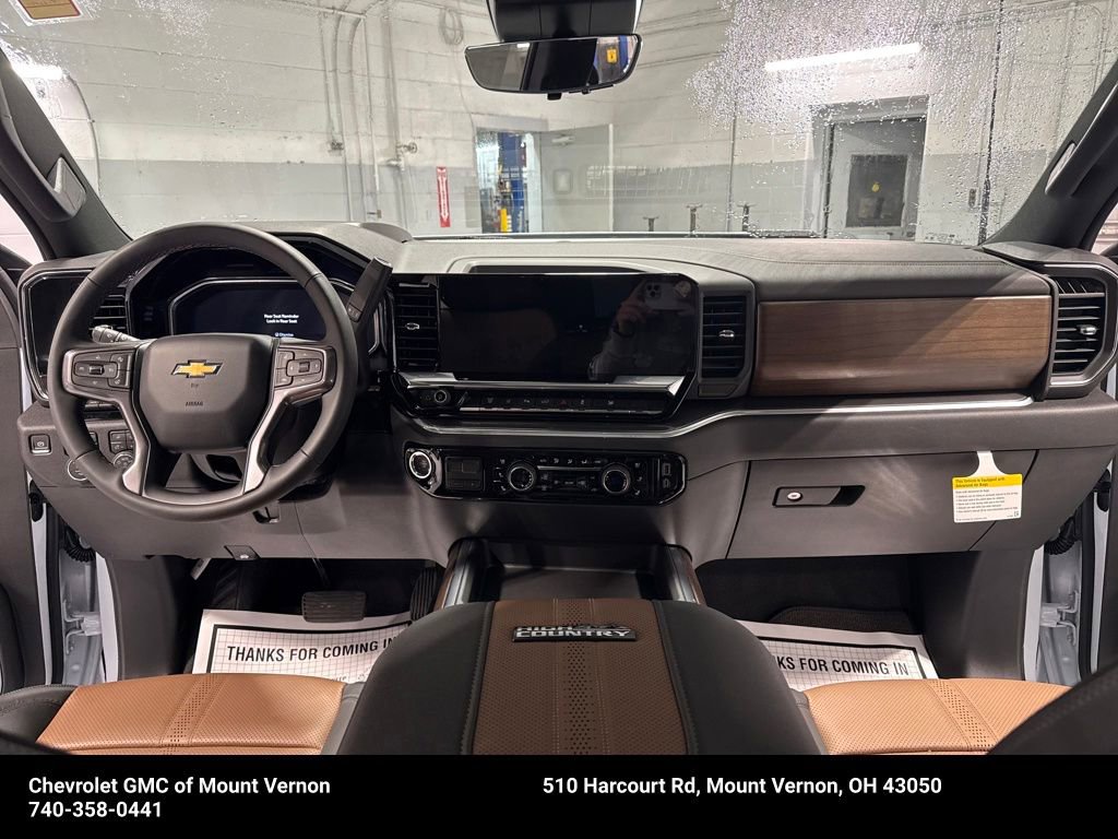 New 2026 Chevrolet Silverado 3500 High Country w/ High Country Premium Package AWD/4WD image 34