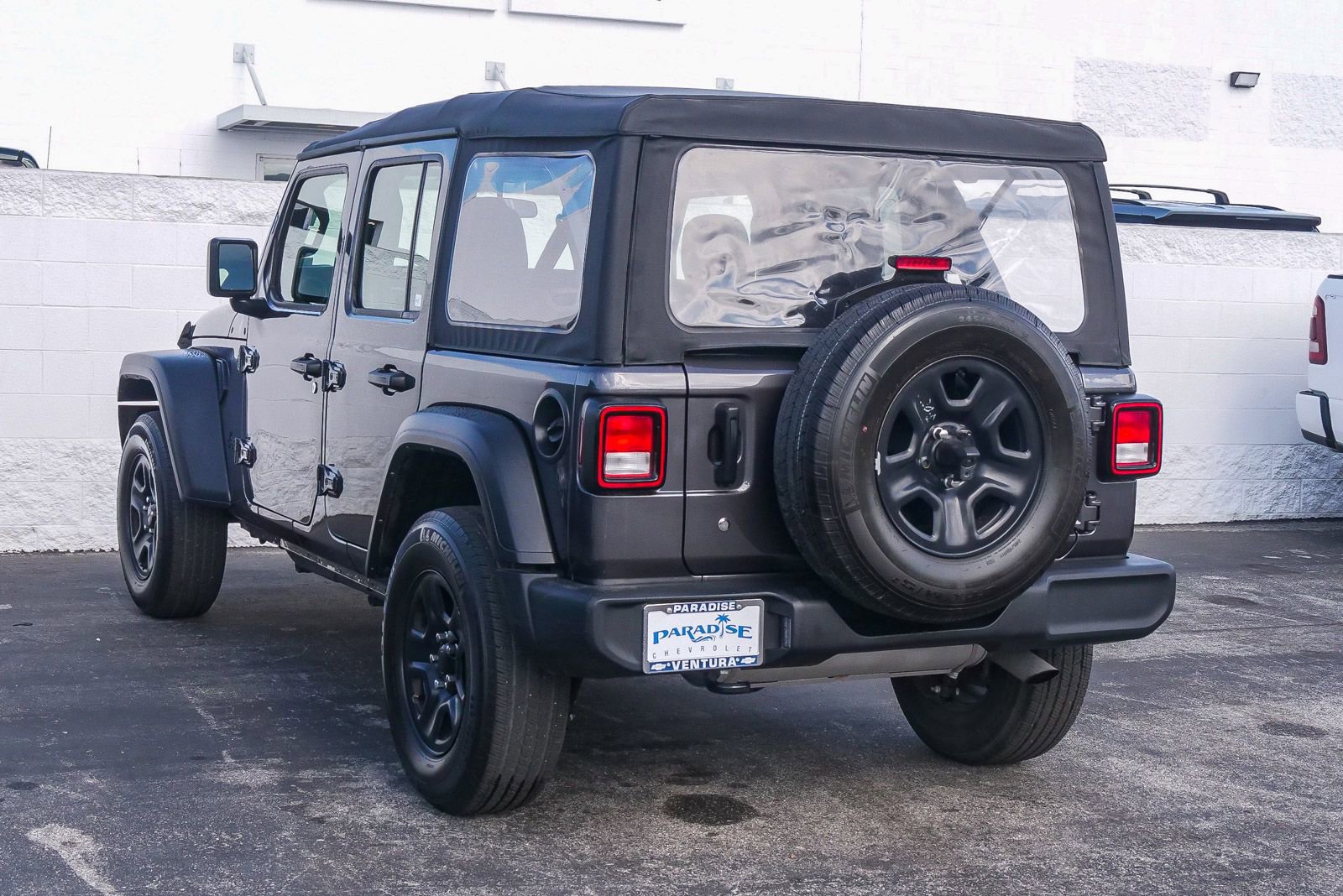 Used 2022 Jeep Wrangler Unlimited Sport AWD/4WD image 7